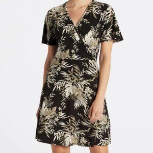 41 Hawthorn: Elisse Knit Surplice Dress - Size M